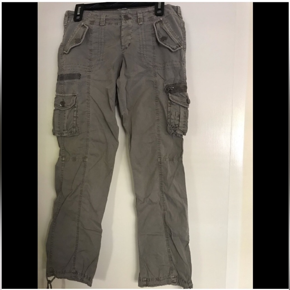 Calvin Klein Jeans ,  Gray kaki Cargo Pants , size 8 lots of beautiful details